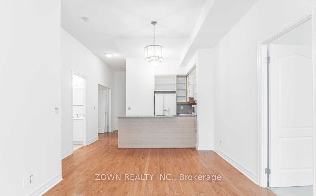 33 Elm Drive 2809, Mississauga, ON L5B 4M2 photo 2