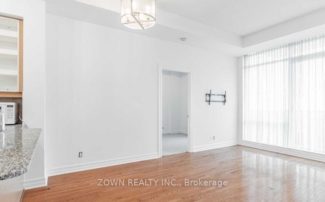 33 Elm Drive 2809, Mississauga, ON L5B 4M2 photo 3