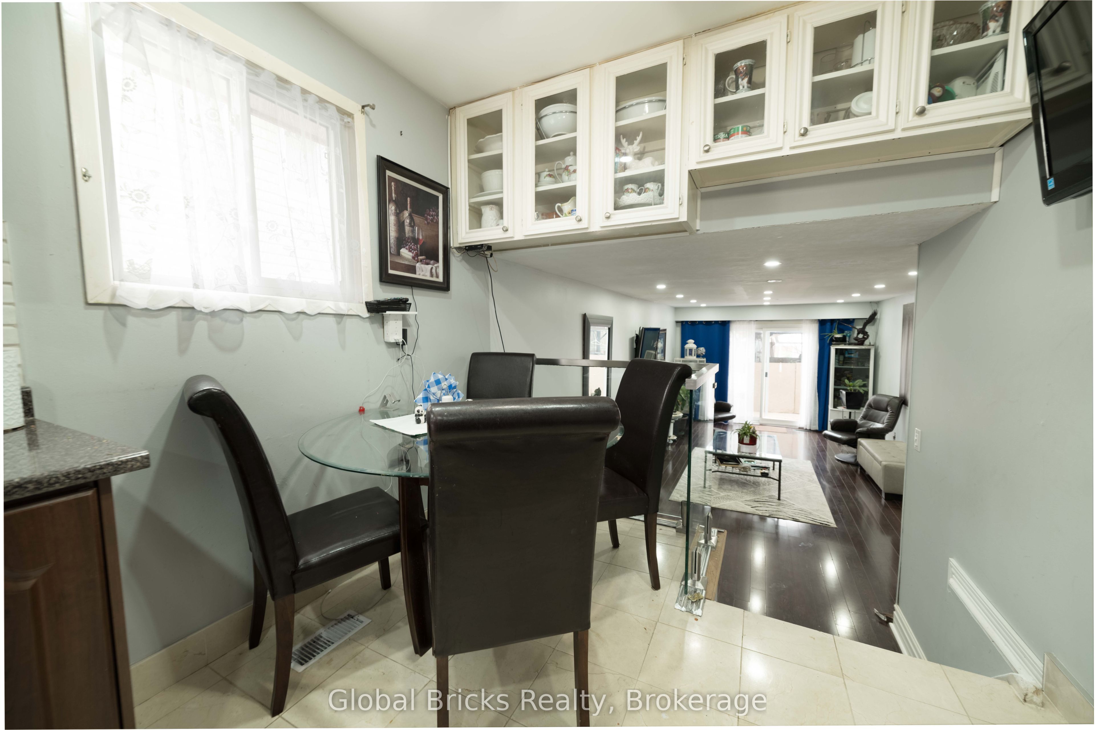 2936 Windjammer Road, Mississauga, ON L5L 1S7 photo 5