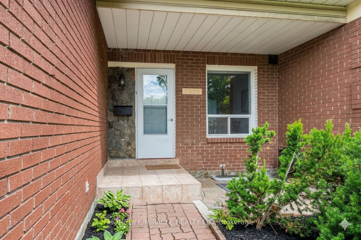 2335 Council Ring Road, Mississauga, ON L5L 1B9 photo 3