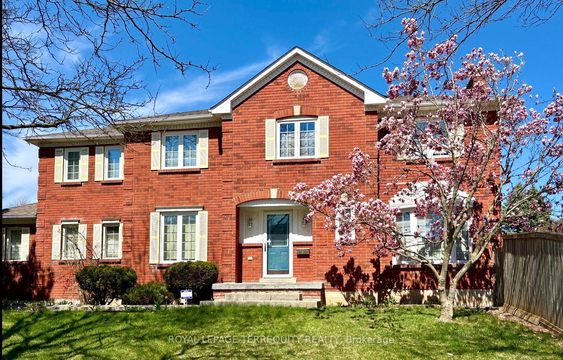 5577 Haddon Hall Road, Mississauga, ON L5M 5G4 photo 2