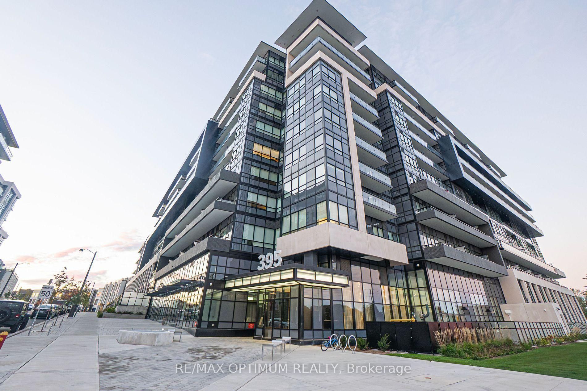 395 Dundas Street W 219, Oakville, ON L6M 4M2 photo 2