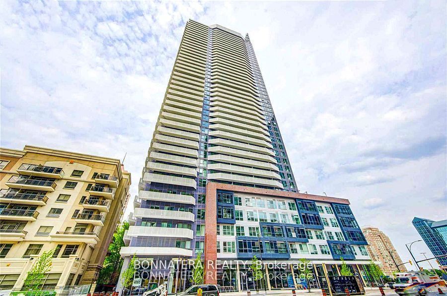 4065 Confederation Parkway 1608, Mississauga, ON L5B 0L4