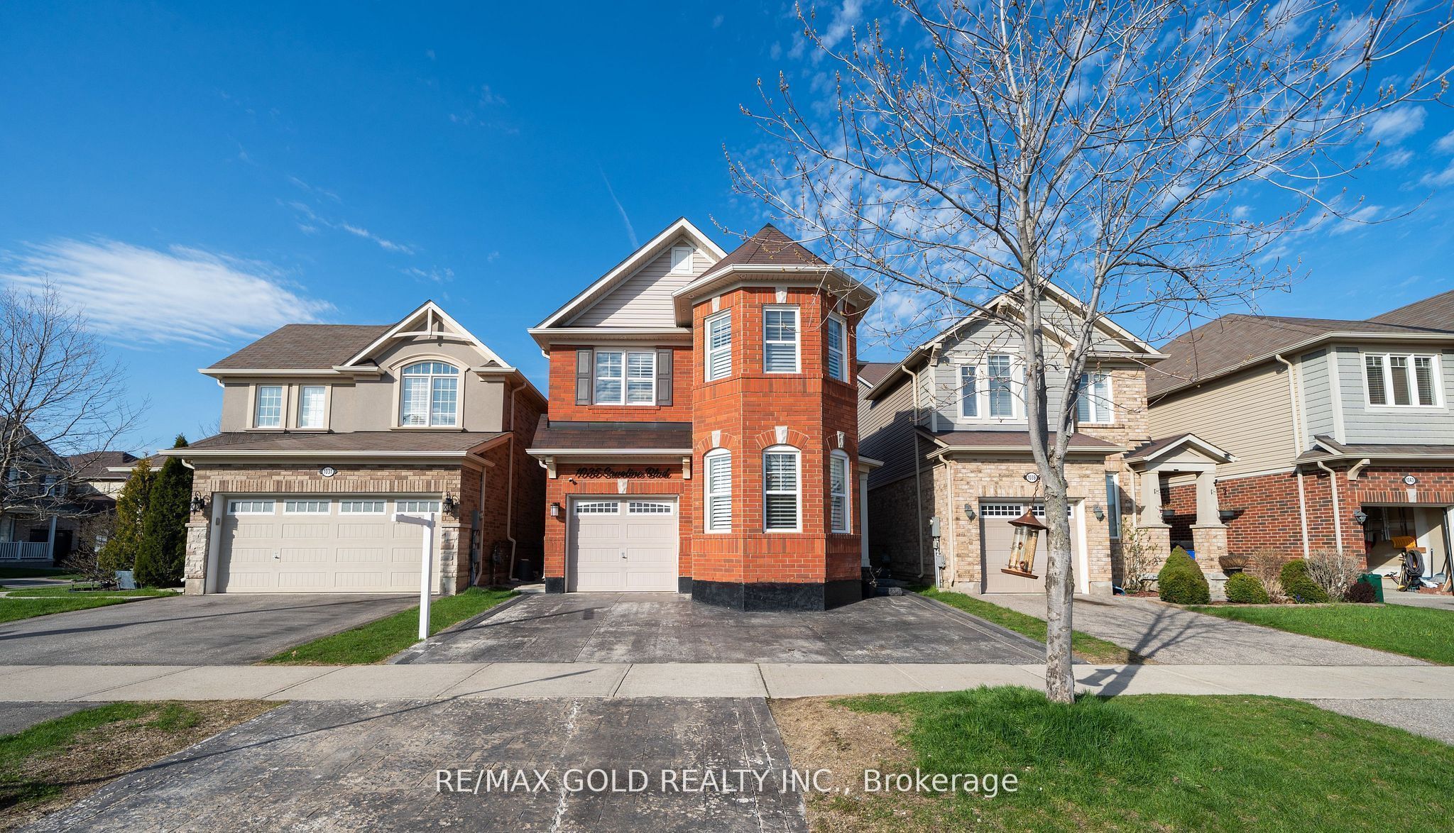 1035 SAVOLINE Boulevard, Milton, ON L9T 8P2 photo 2