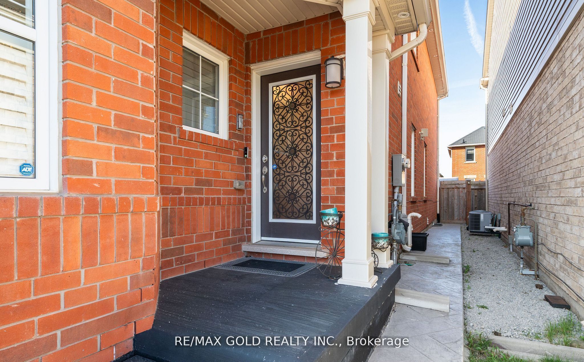 1035 SAVOLINE Boulevard, Milton, ON L9T 8P2 photo 4