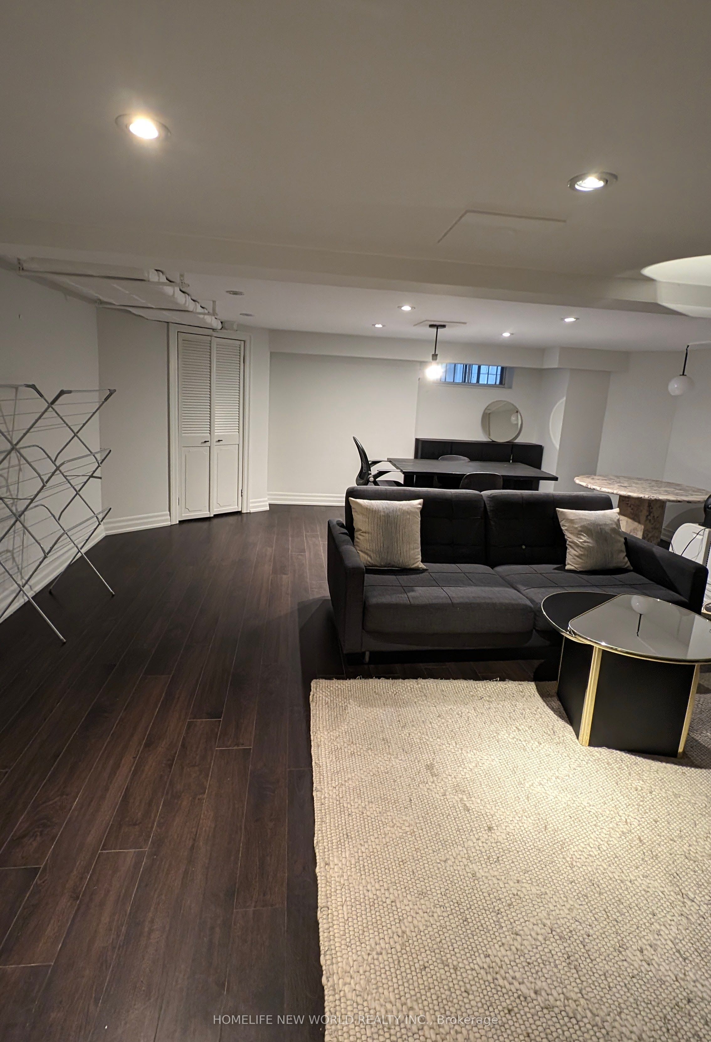 16 Laxton Avenue Lower, Toronto, ON M6K 1K9 photo 4