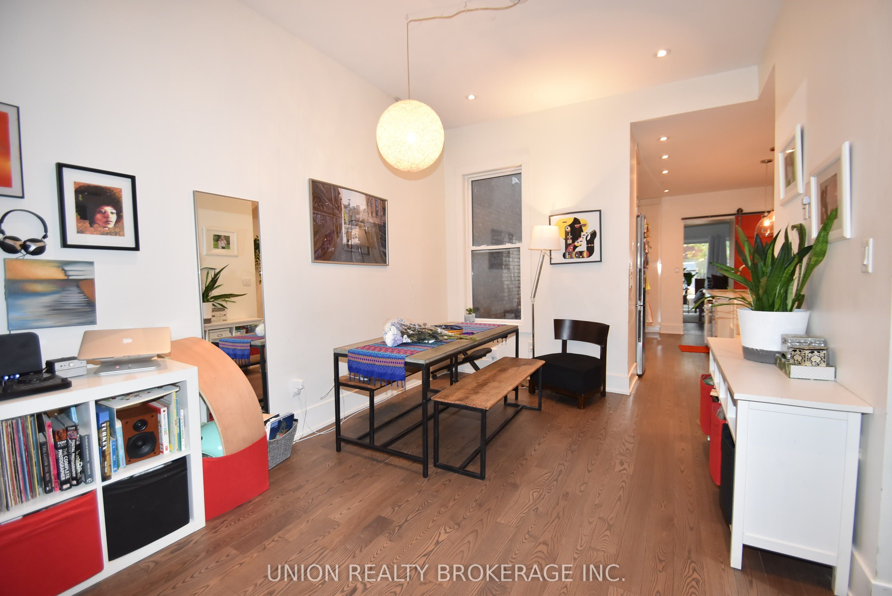 66 Lansdowne Avenue 1, Toronto, ON M6K 2V9