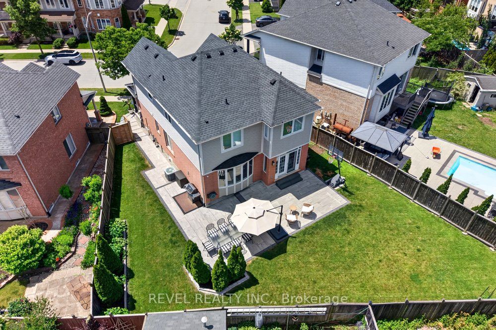 3201 Munson Crescent, Burlington, ON L7M 0C2 photo 4