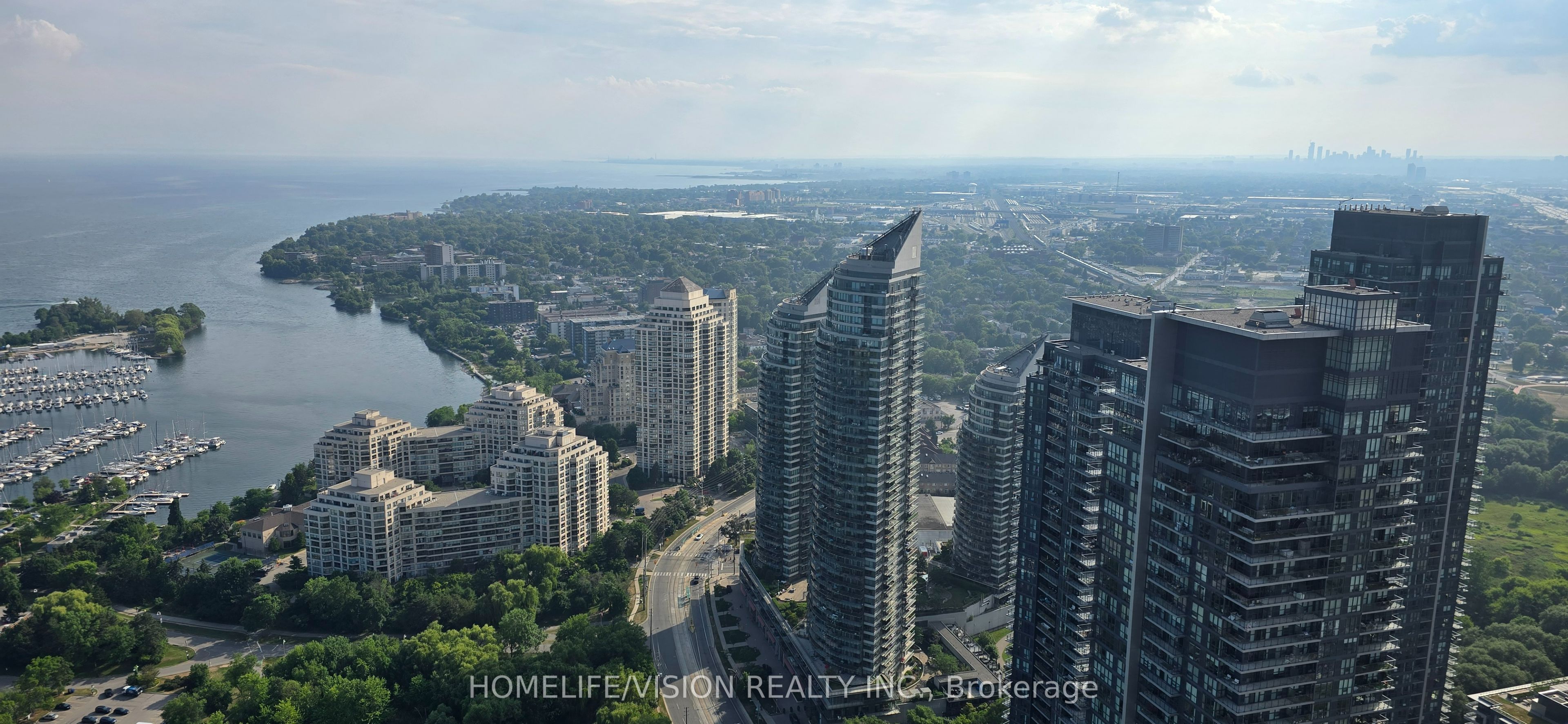 30 Shore Breeze Drive 5308, Toronto, ON M8V 0J1 photo 3