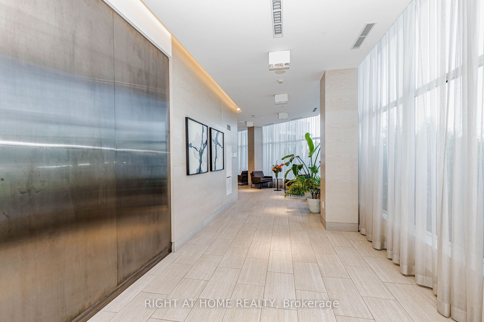 4633 Glen Erin Drive W PH03, Mississauga, ON L5M 0Z7 photo 4