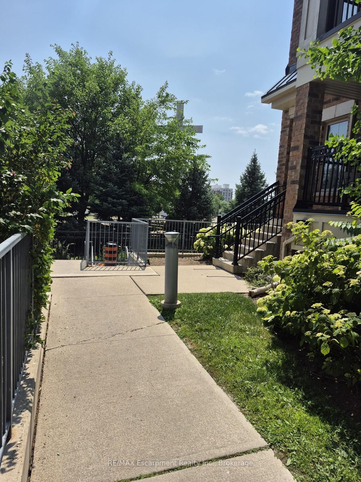 2441 Greenwich Drive 64, Oakville, ON L6M 0S3 photo 4