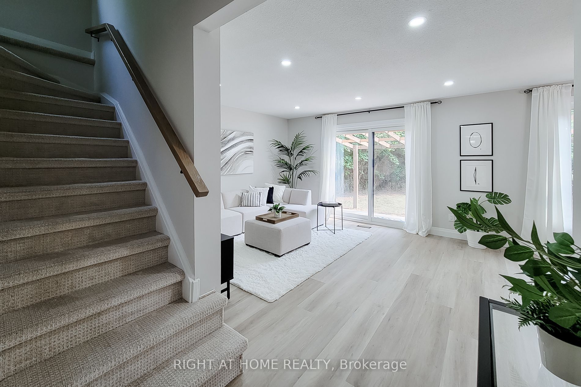 3574 Autumnleaf Crescent, Mississauga, ON L5L 1K5 photo 3