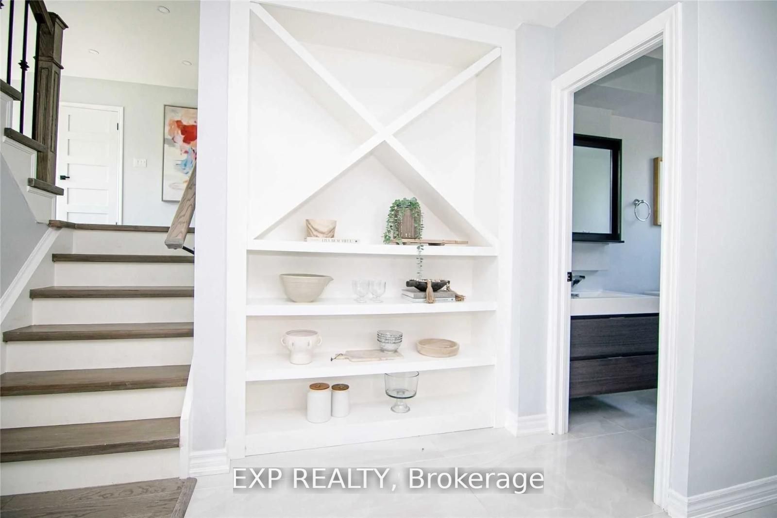 2117 Bridge Road, Oakville, ON L6L 2E8 photo 5