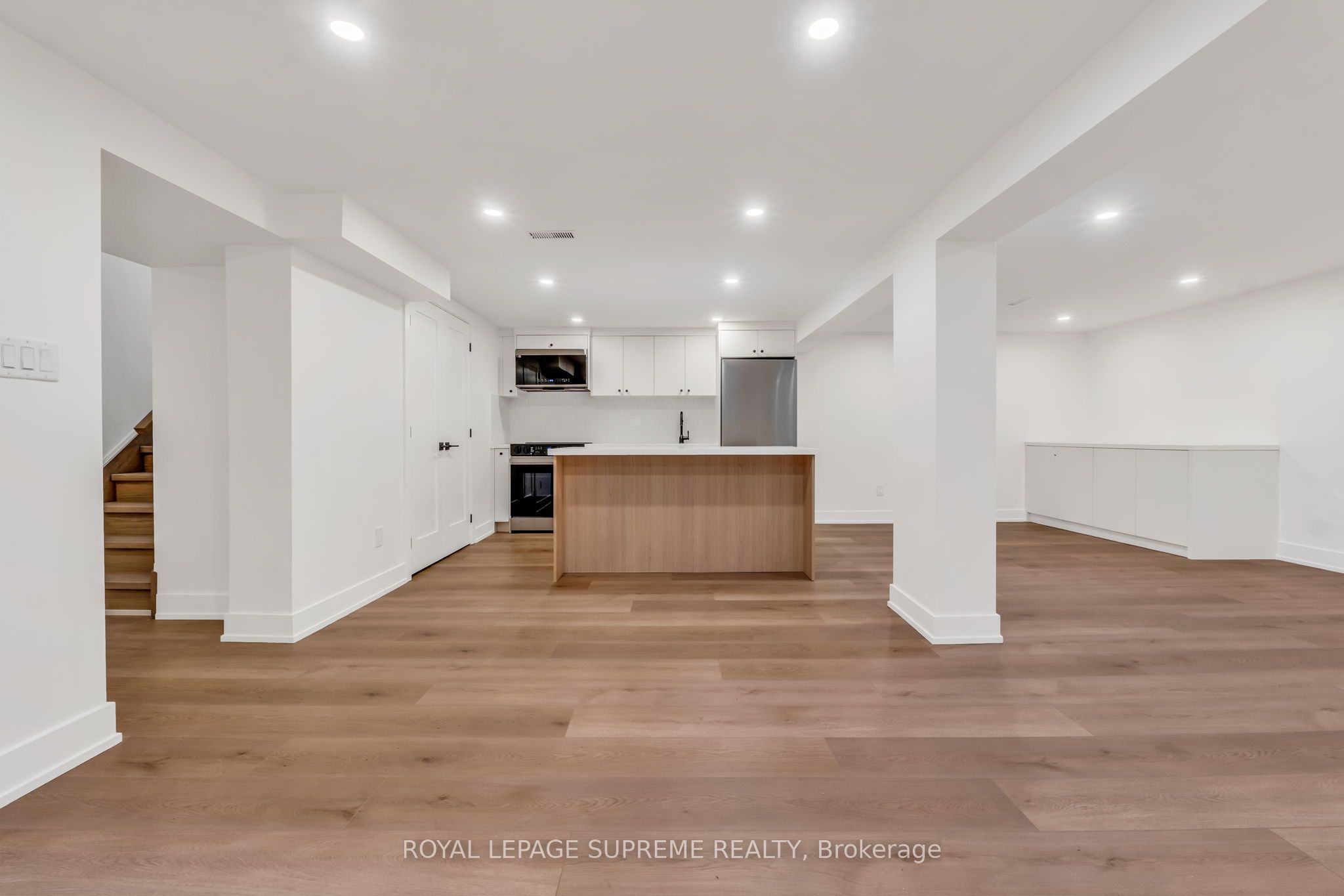 485 Anthony Drive Basement, Oakville, ON L6J 2K6 photo 5