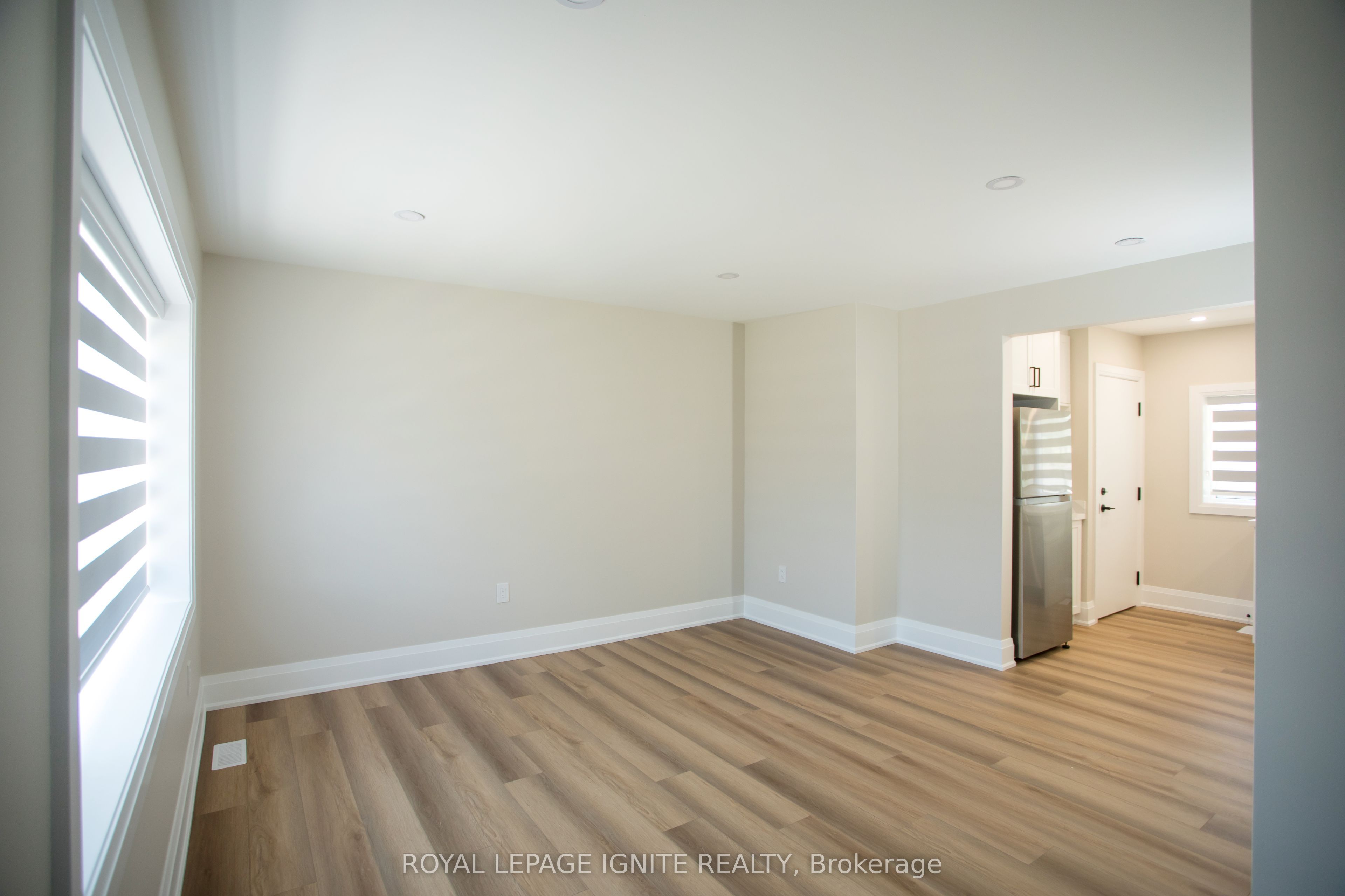 38 Parent Avenue Main, Toronto, ON M3M 1Z7 photo 4