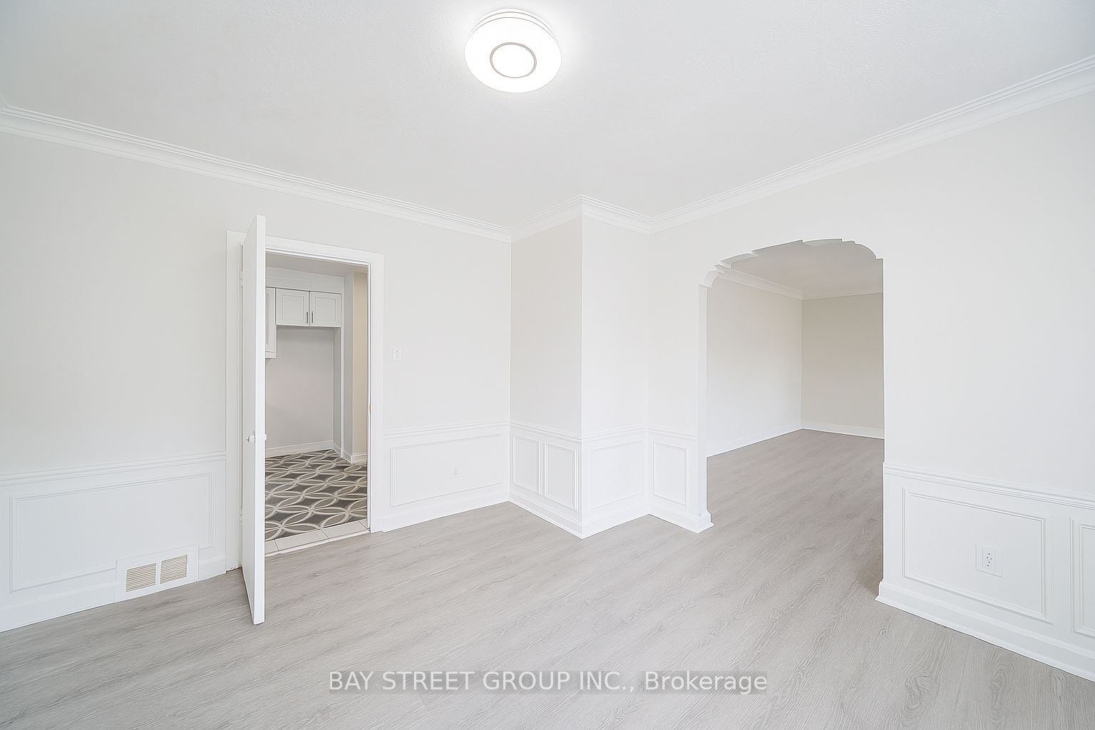 1 Datchet Road Basement, Toronto, ON M3M 1X4 photo 4