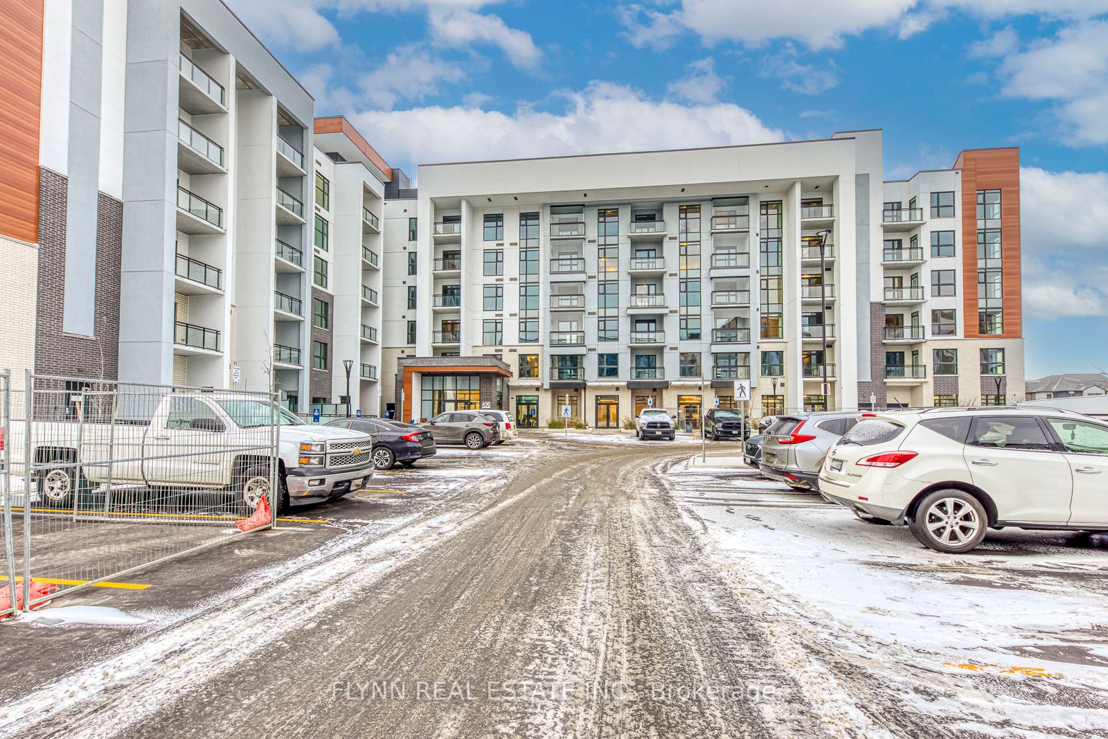 490 Gordon Krantz Avenue 401, Milton, ON L9E 1Z5
