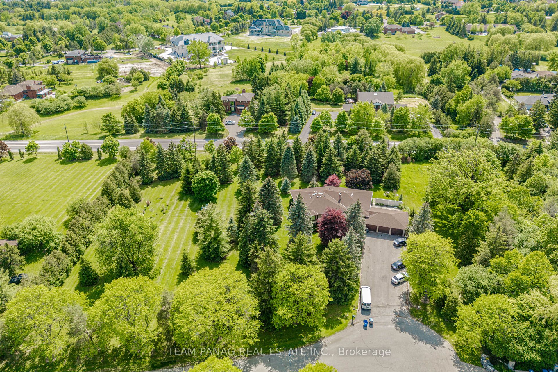 6 Forestbrook Court, Brampton, ON L6P 0P1 photo 3