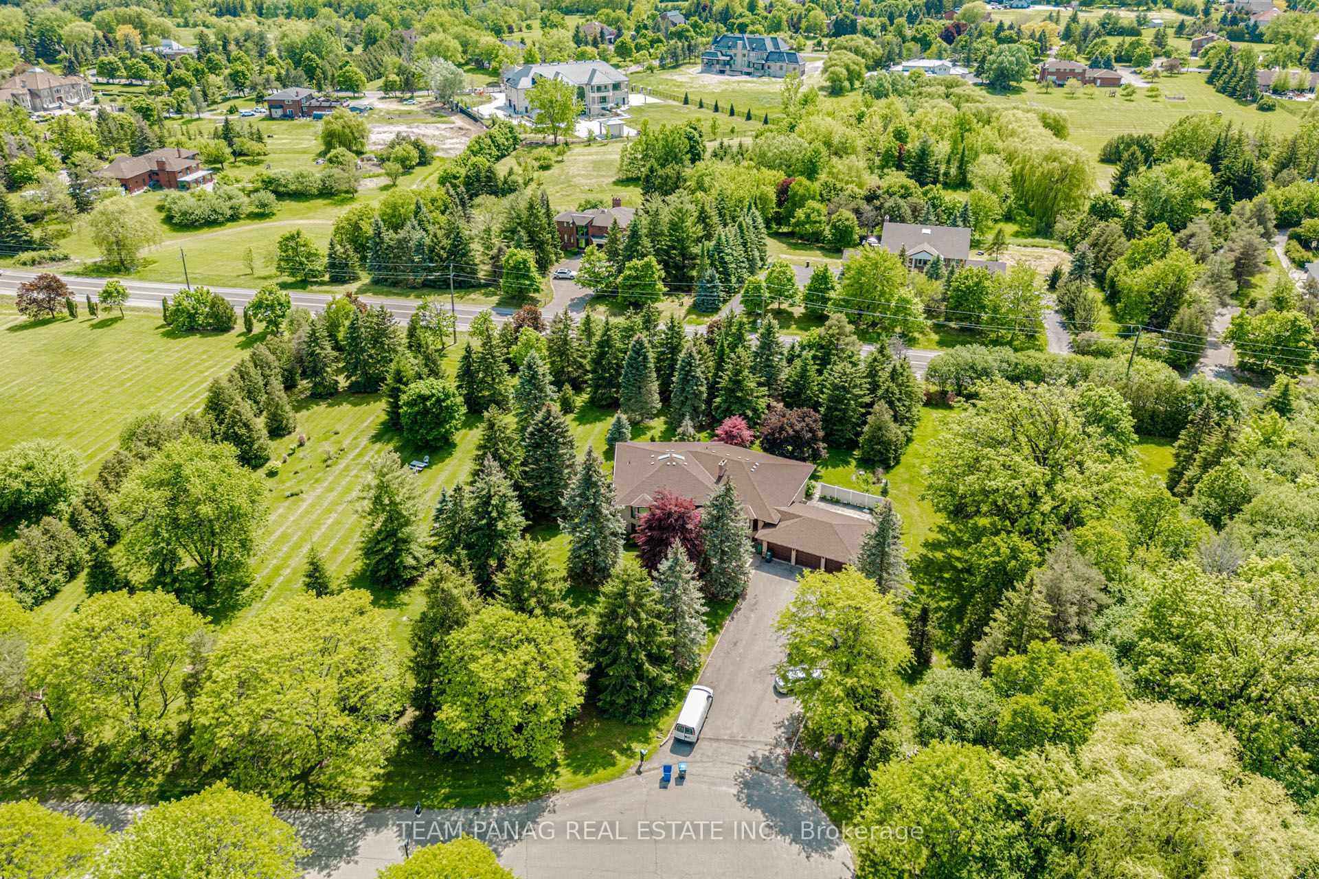 6 Forestbrook Court, Brampton, ON L6P 0P1 photo 4