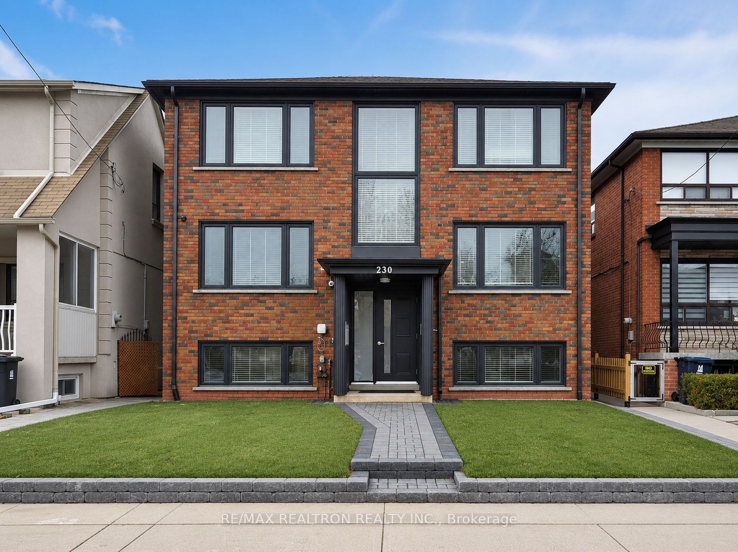 230 Boon Avenue 5, Toronto, ON M6E 3Z8 photo 3