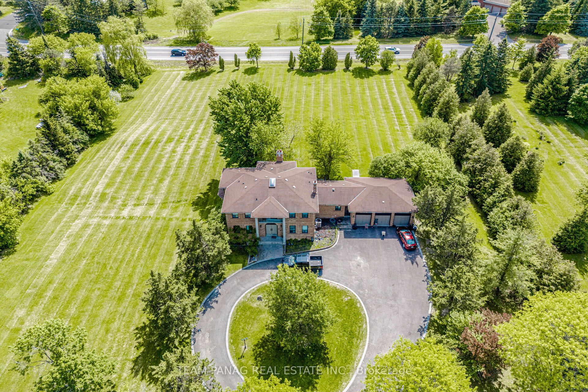 4 Forestbrook Court, Brampton, ON L6P 0P1 photo 5