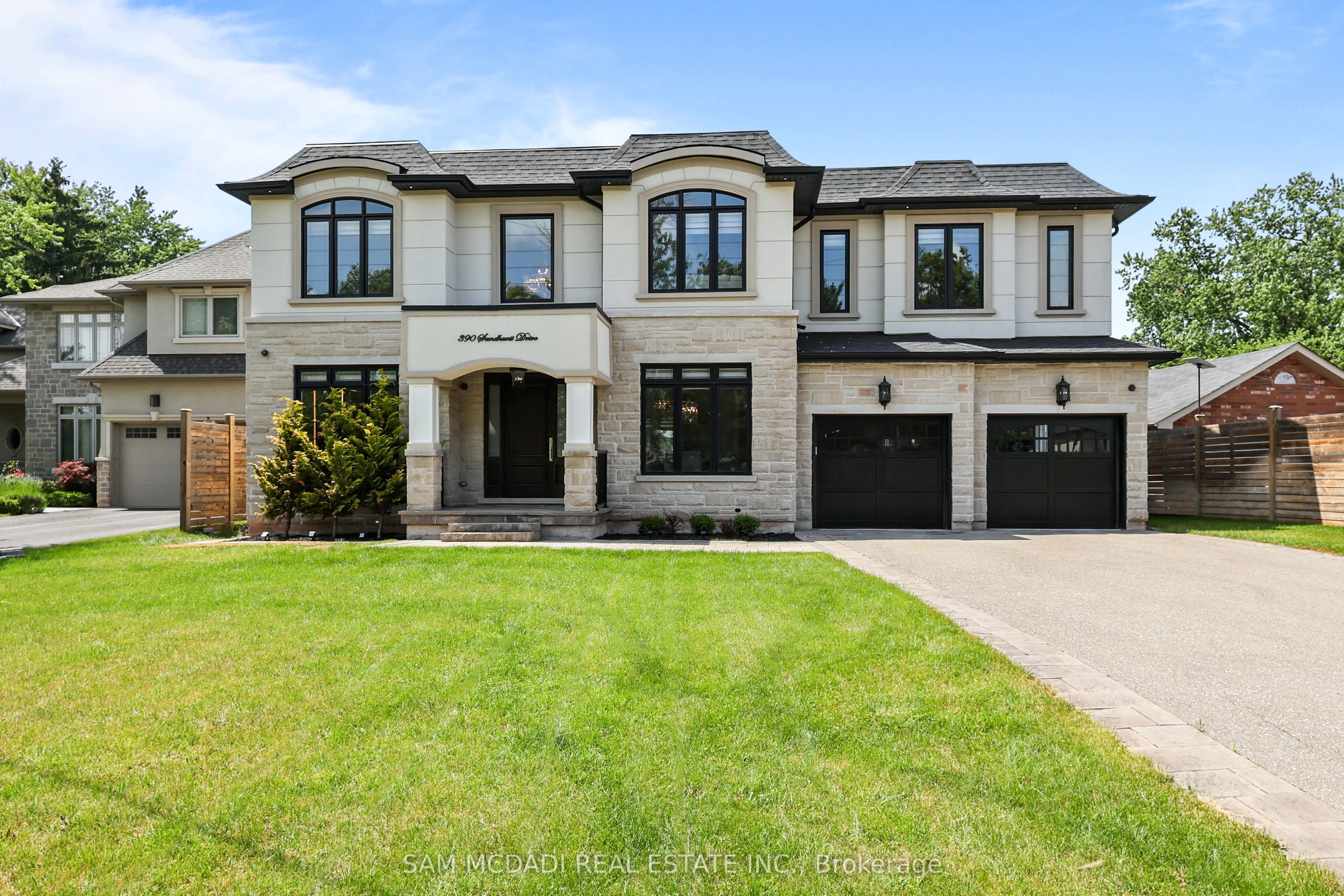 390 Sandhurst Drive, Oakville, ON L6L 4L3 photo 5