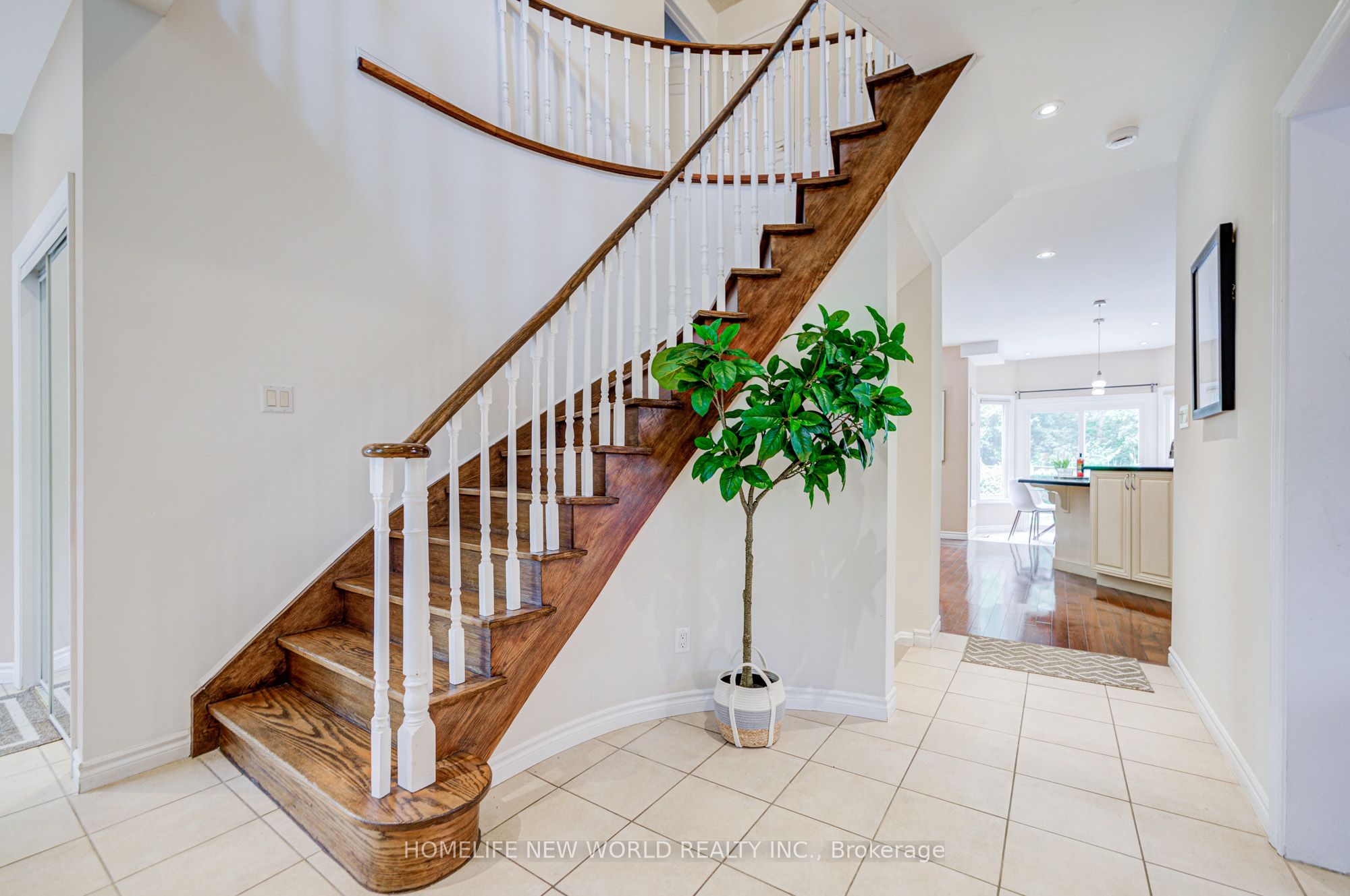 4468 Beacon Lane, Mississauga, ON L5C 4K9 photo 4