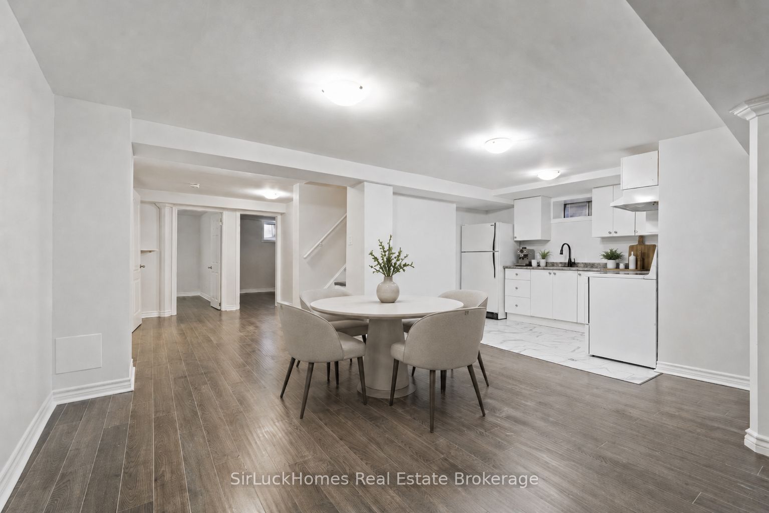 90 Mountainview Road S, Halton Hills, ON L7G 4K5 photo 4