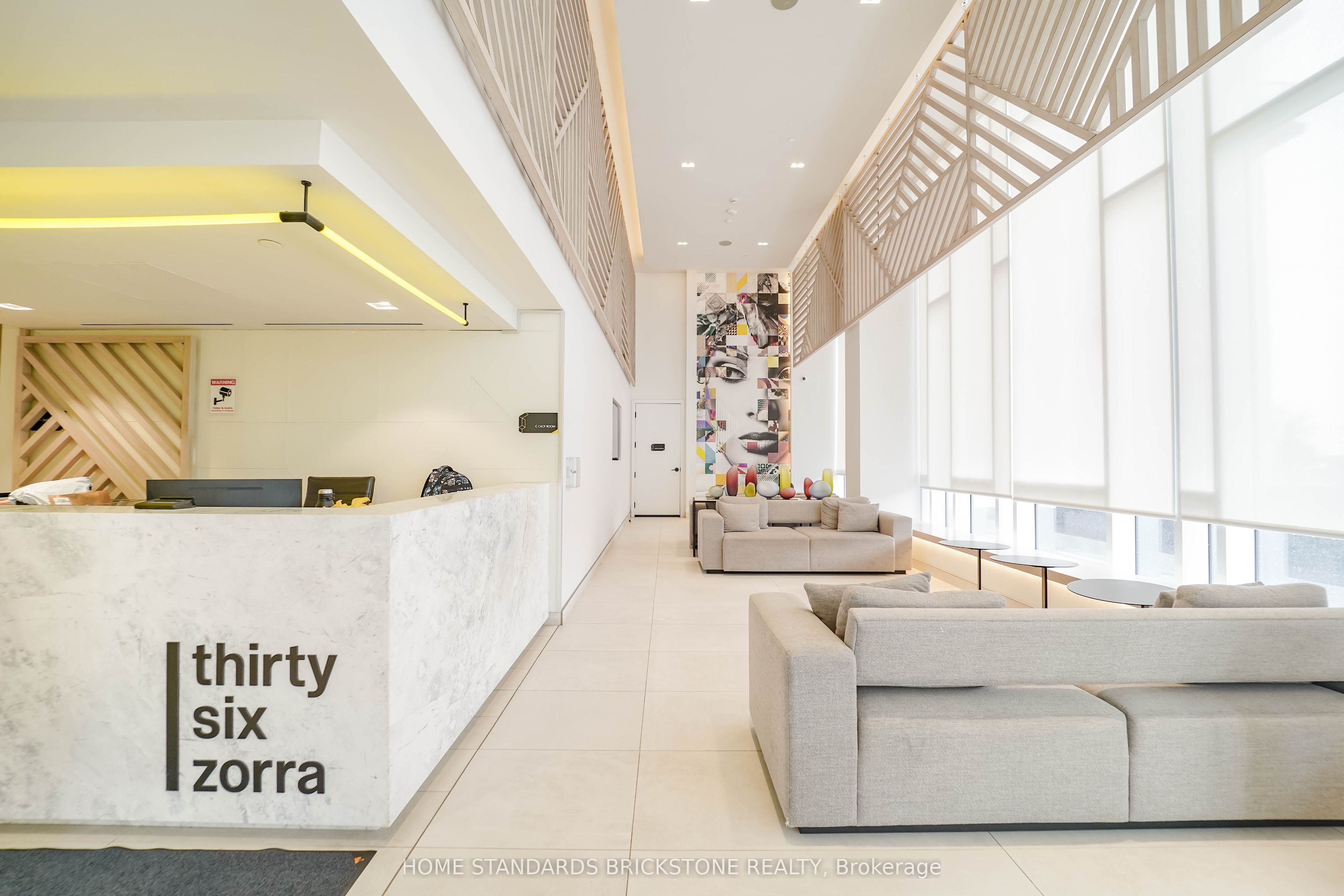 36 Zorra Street Street 3203, Toronto, ON M8Z 0G5 photo 2