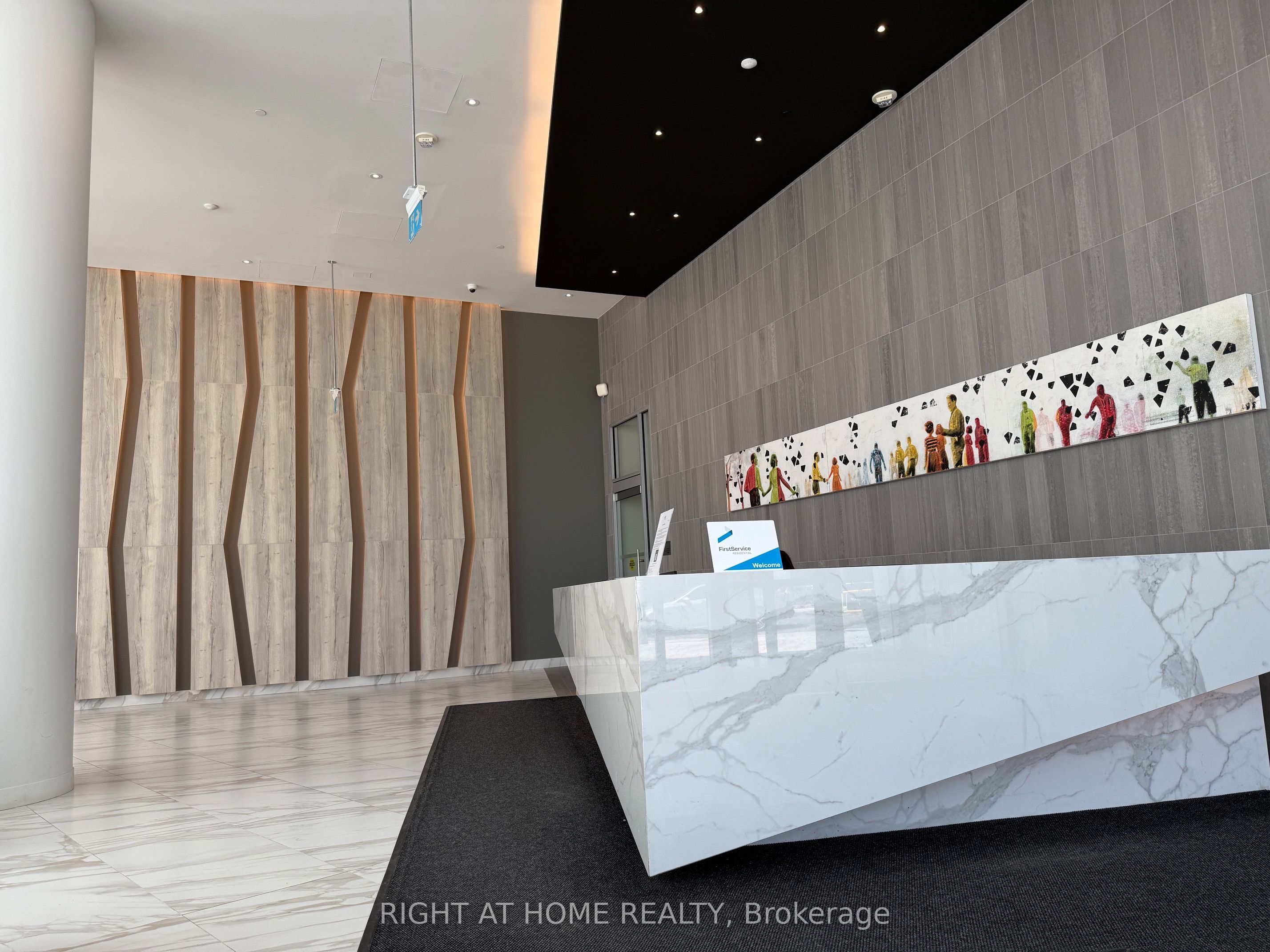 3883 Quartz Road 1010, Mississauga, ON L5B 0M4 photo 3