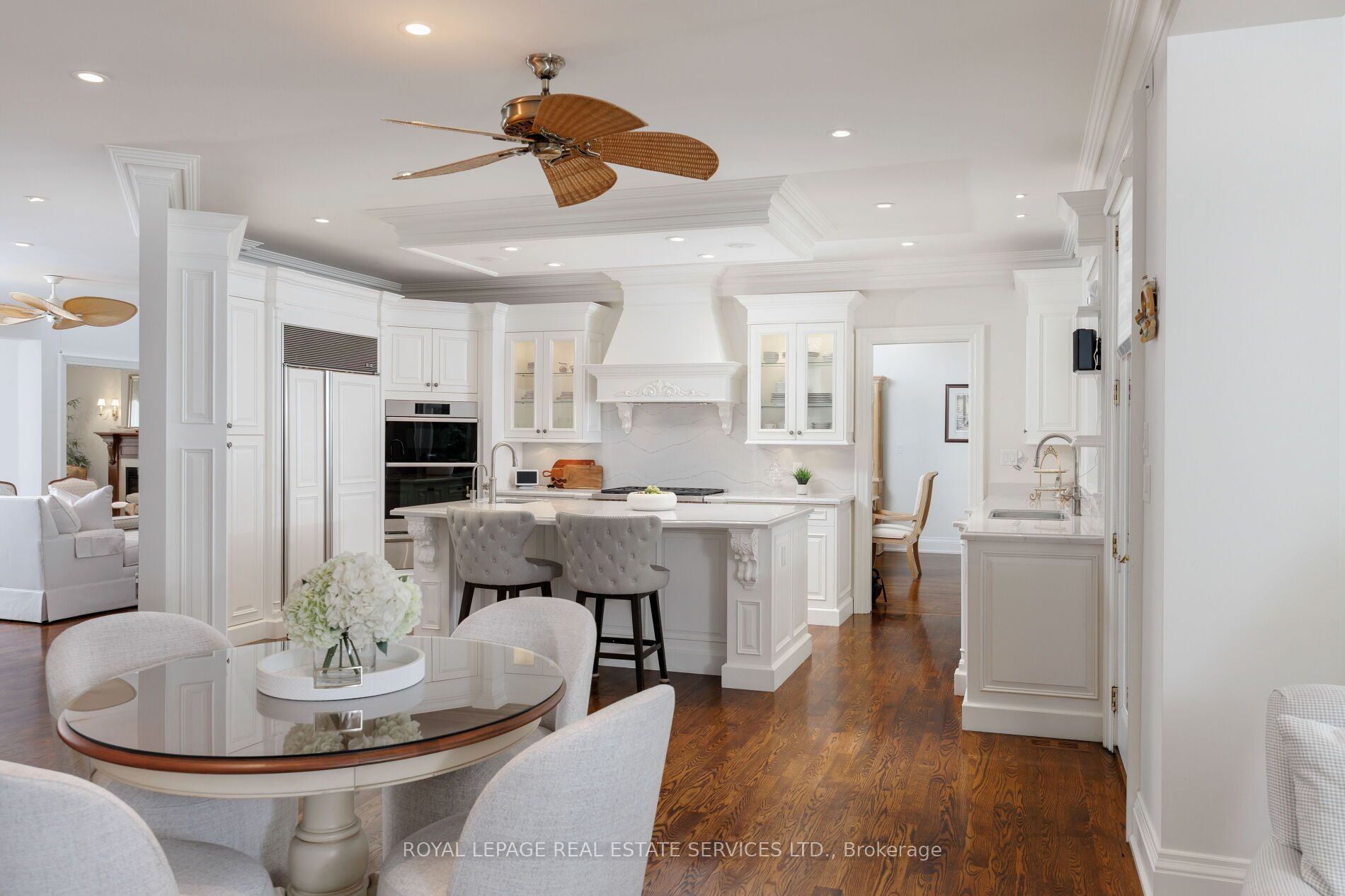 70 Shorewood Place, Oakville, ON L6K 3Y4 photo 4