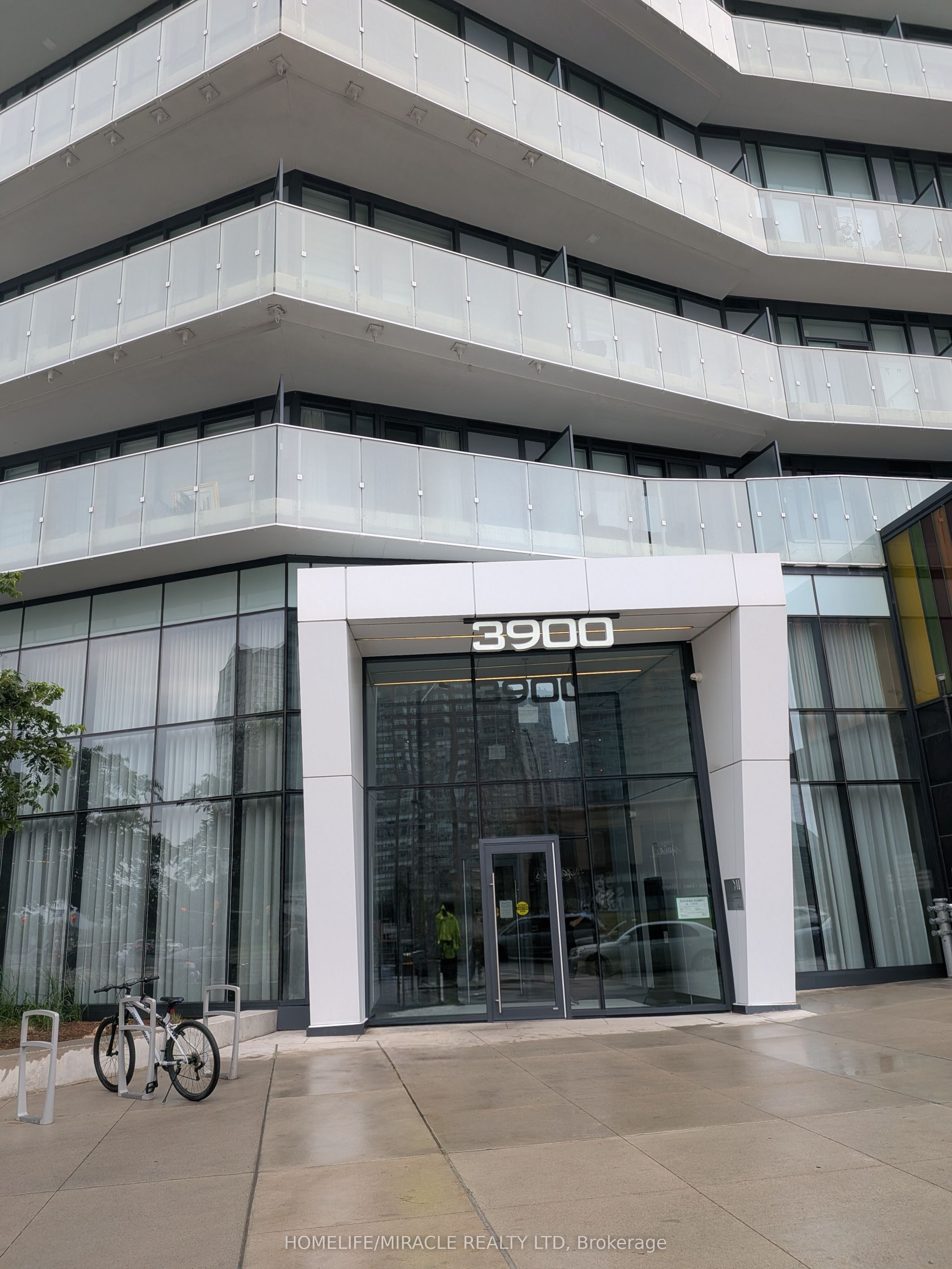3900 Confederation Parkway 4205, Mississauga, ON L5B 0M3