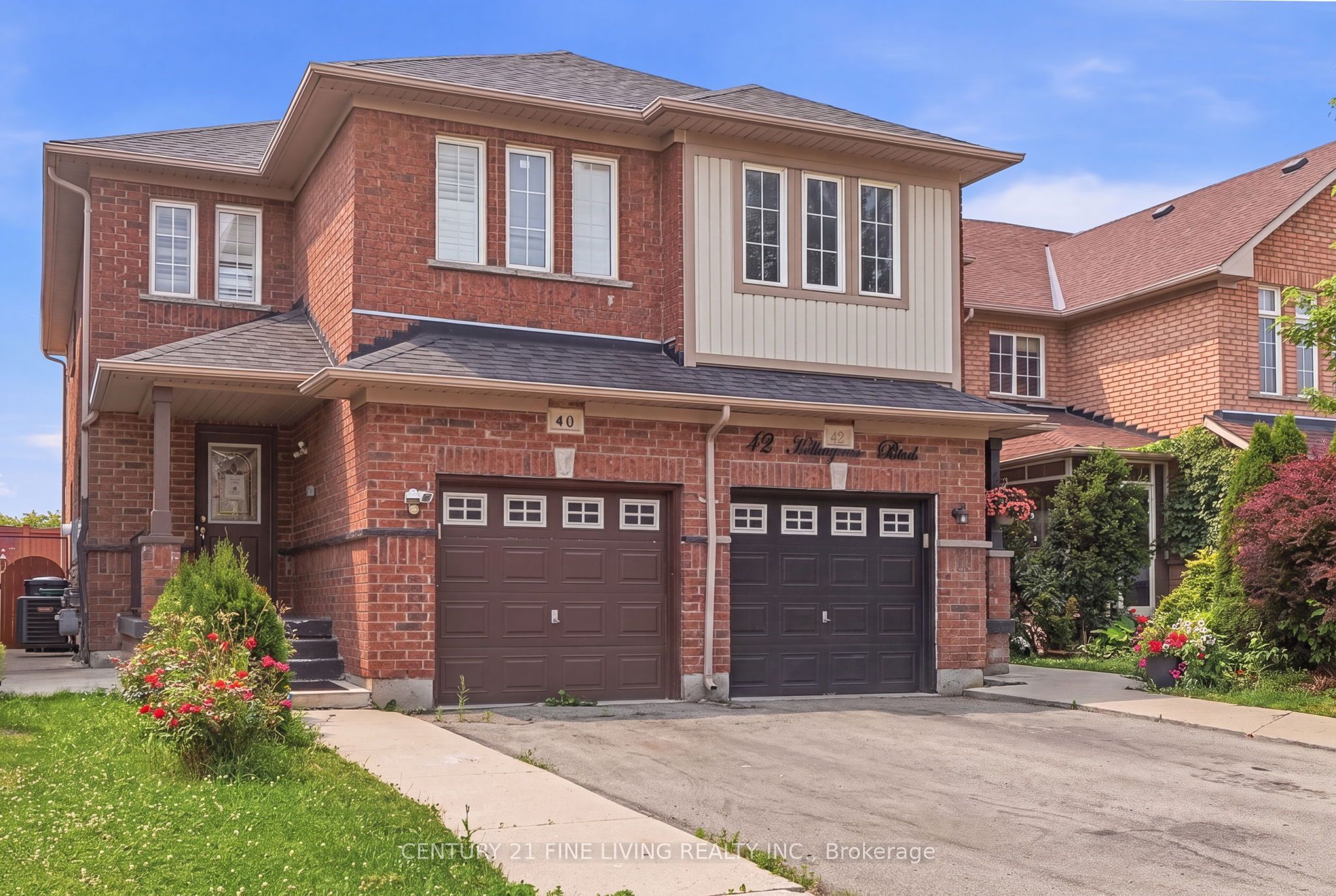 40 Hollowgrove Boulevard, Brampton, ON L6P 1B1