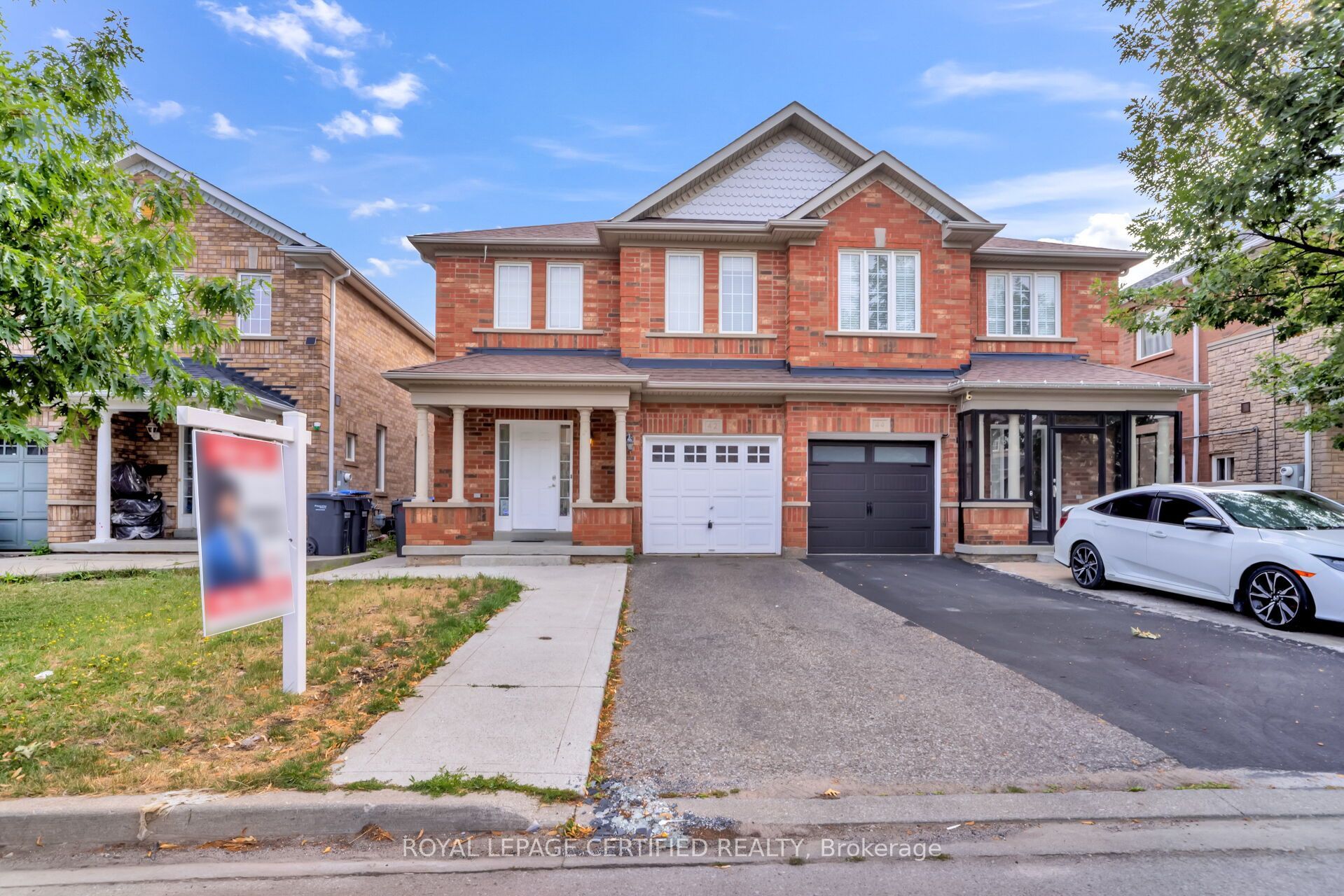 42 Trumpet Valley Boulevard, Brampton, ON L7A 3N8 photo 2