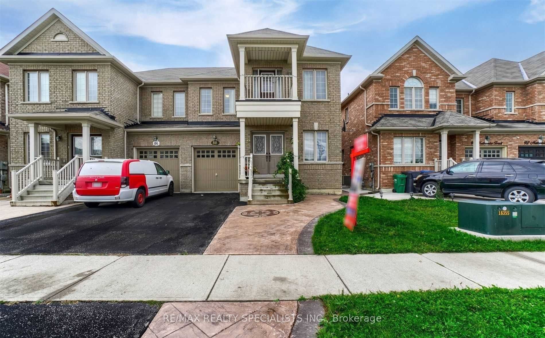 88 Natronia Trail MAIN & 2ND, Brampton, ON L6P 3N8