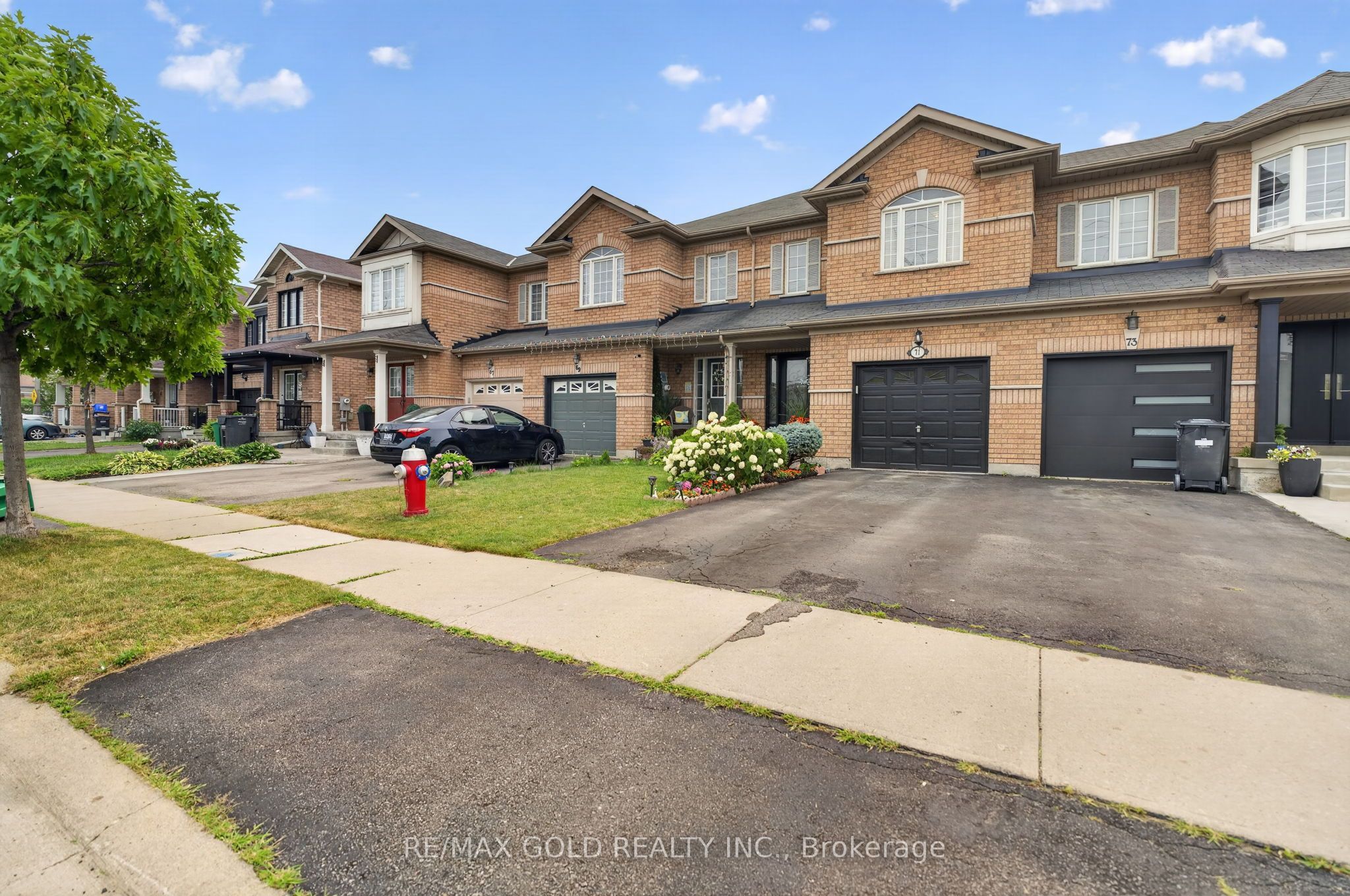 71 Spicebush Terrace, Brampton, ON L6X 0J5 photo 2