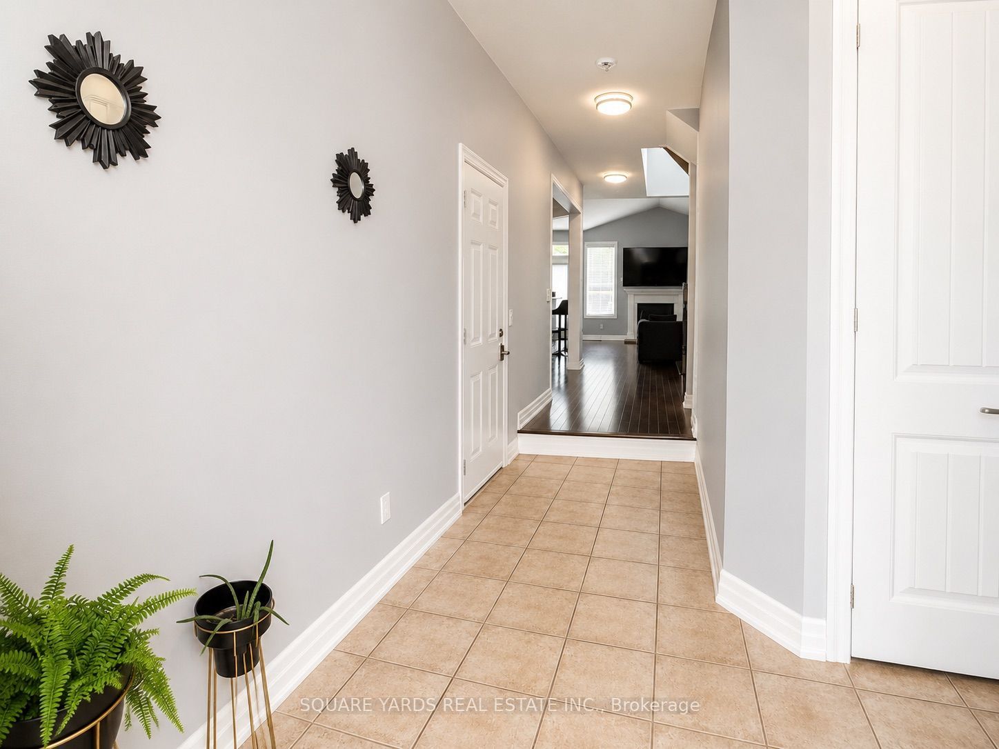 23 Scott Boulevard, Milton, ON L9T 0R9 photo 3