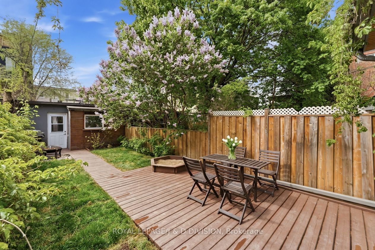41 Noble Street, Toronto, ON M6K 2C7 photo 2