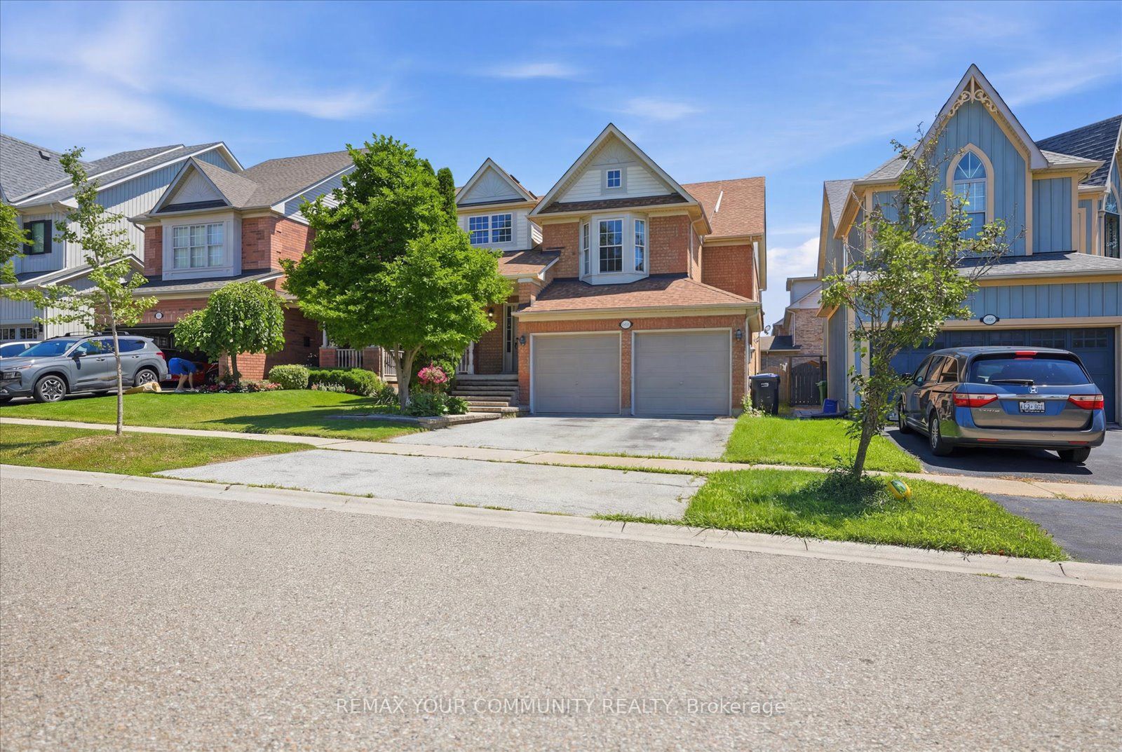 6926 Early Settler Row, Mississauga, ON L5W 1C1 photo 2
