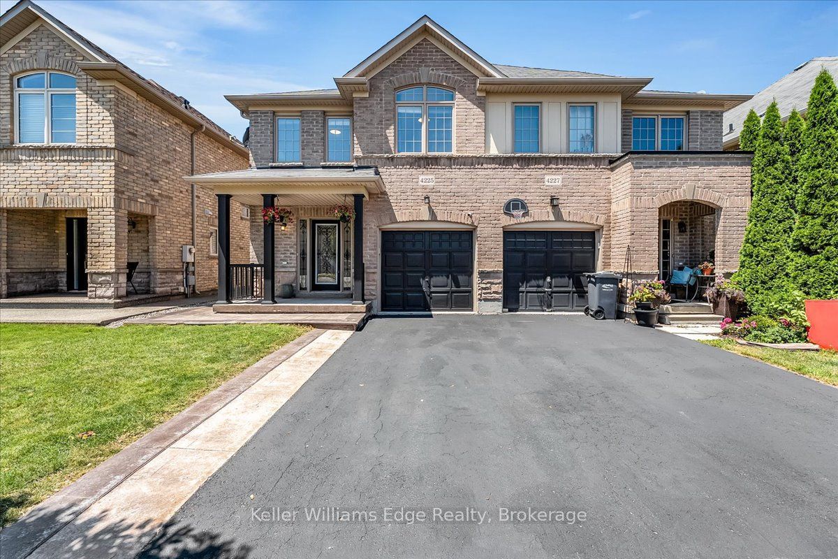 4225 Thomas Alton Boulevard, Burlington, ON L7M 0N1 photo 3