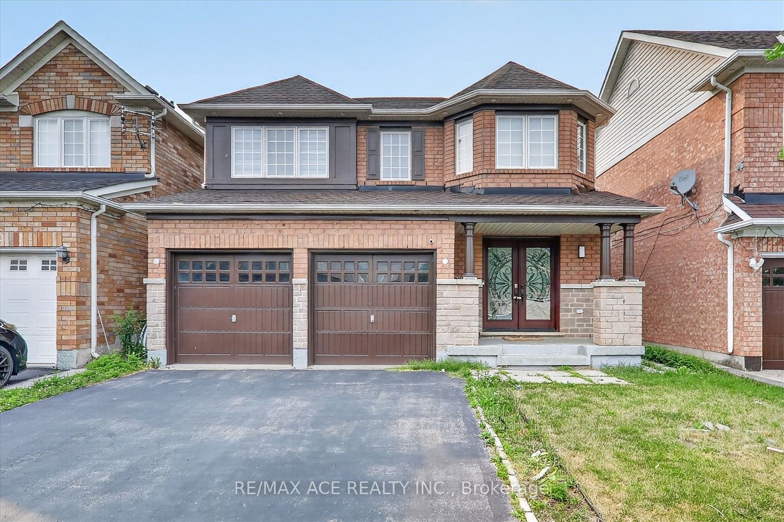 24 Zimmer Street, Brampton, ON L6S 6L3 photo 2
