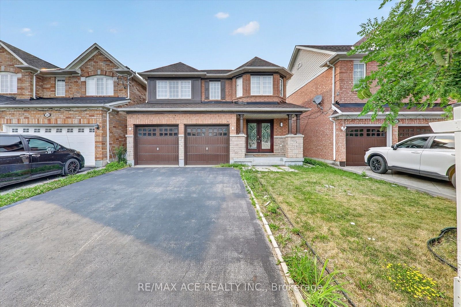 24 Zimmer Street, Brampton, ON L6S 6L3 photo 3