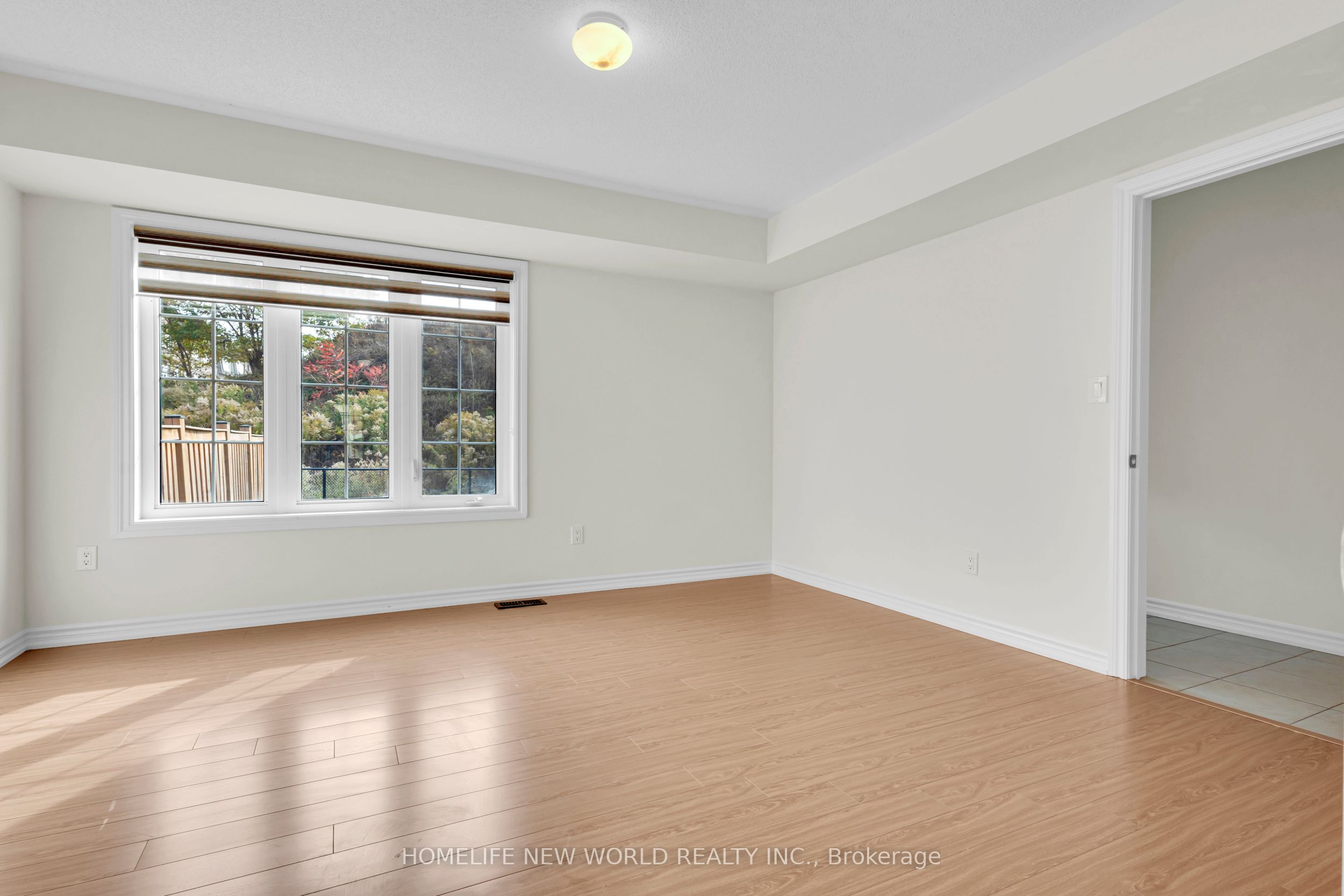 8 Shiff Crescent, Brampton, ON L6Z 0H5 photo 5