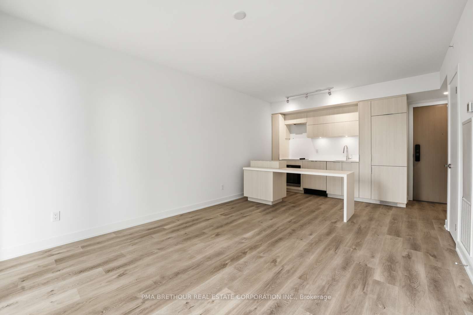 370 Martha Street 909, Burlington, ON L7R 0G9 photo 5