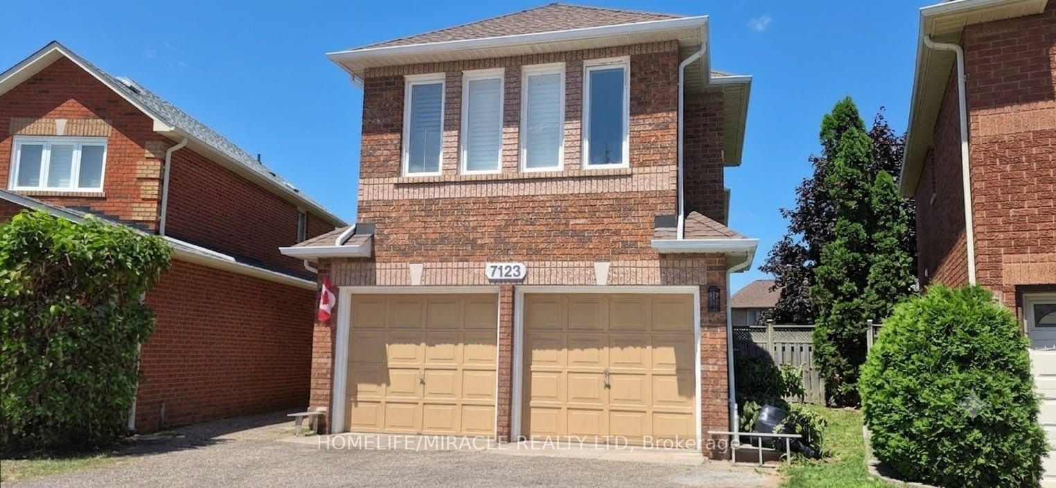 7123 Spyglass Crescent, Mississauga, ON L5N 7H2