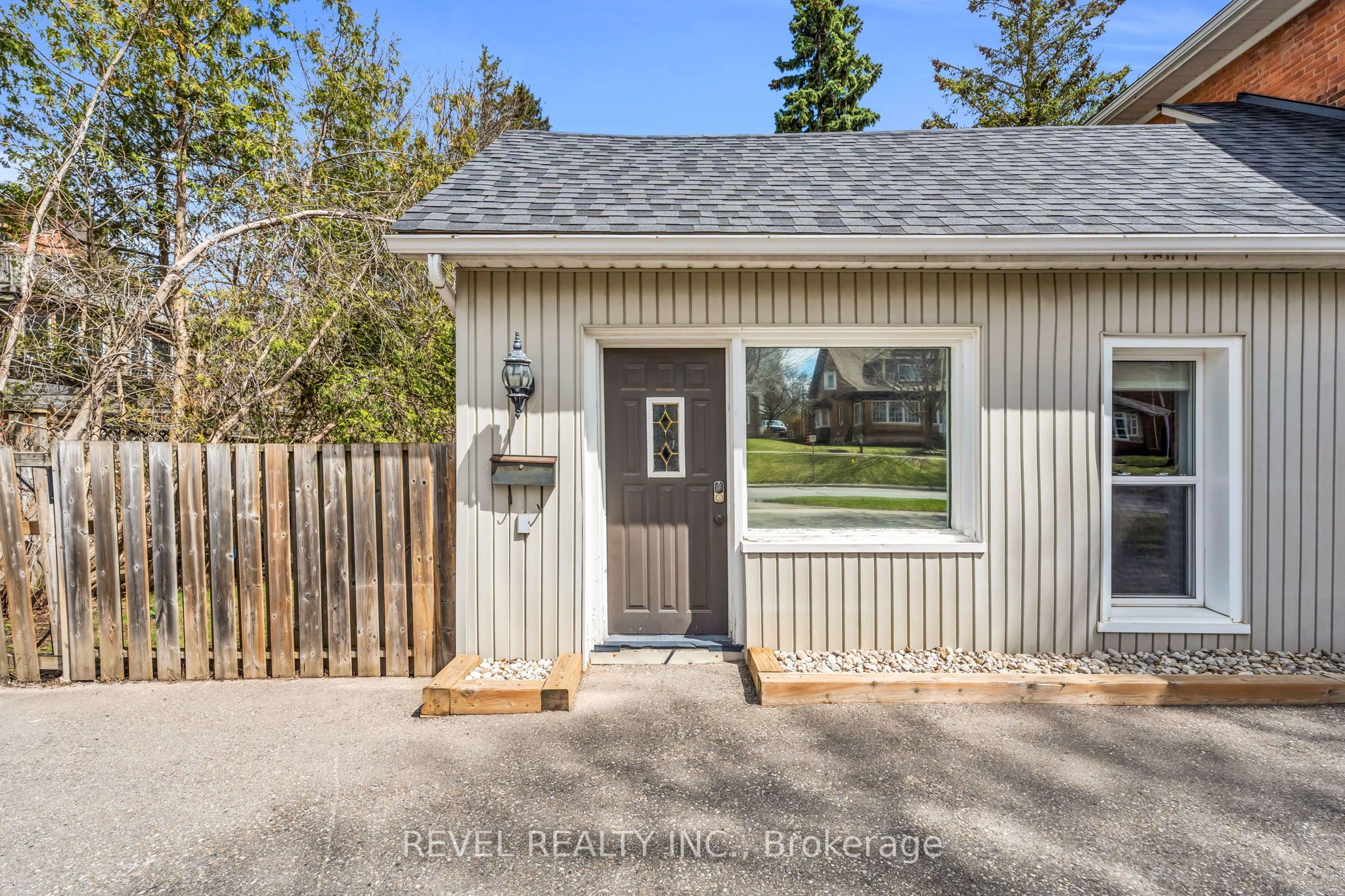 1 Third Avenue, Orangeville, ON L9W 1G8 photo 3