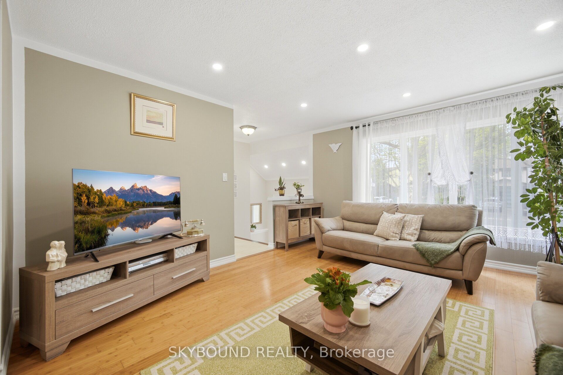 7217 Fayette Circle, Mississauga, ON L5N 1Y5 photo 5