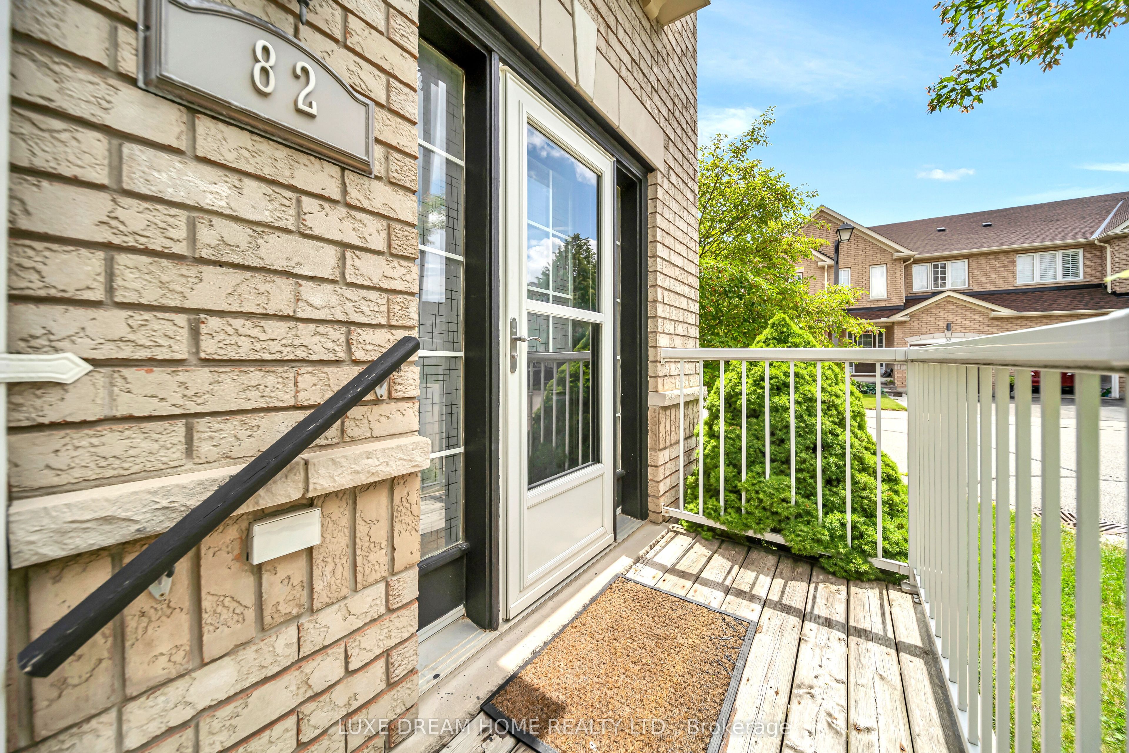 620 Ferguson Drive 82, Milton, ON L9T 0M8 photo 3