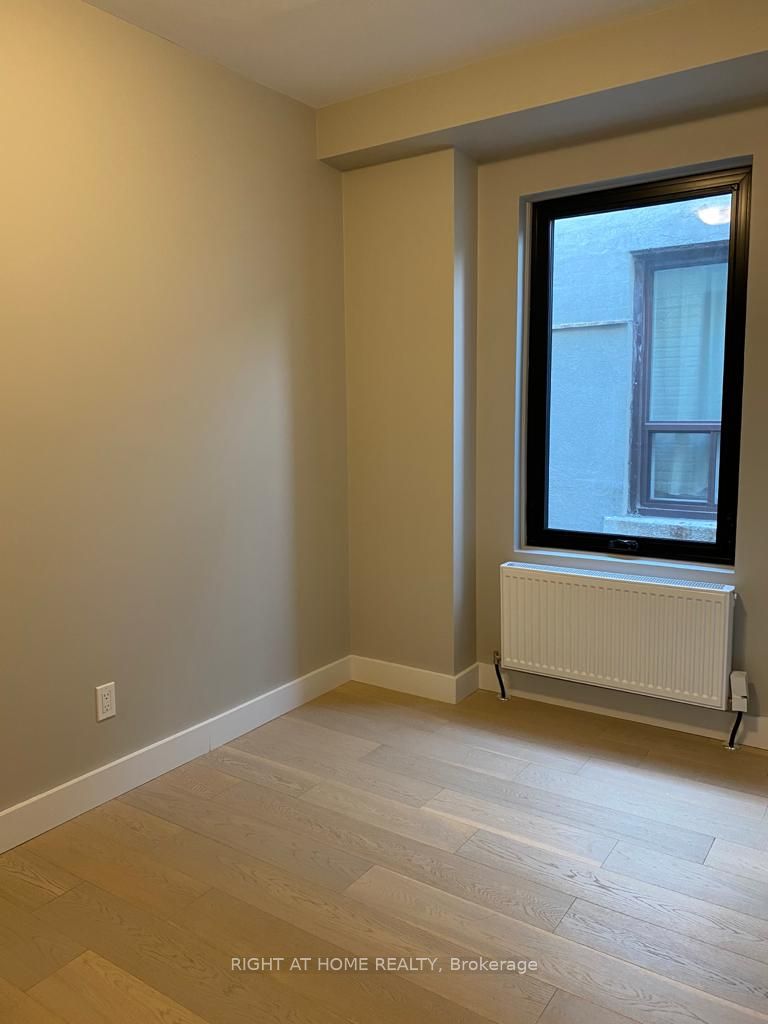 1022 Bloor Street W 3B, Toronto, ON M6H 1M2 photo 5