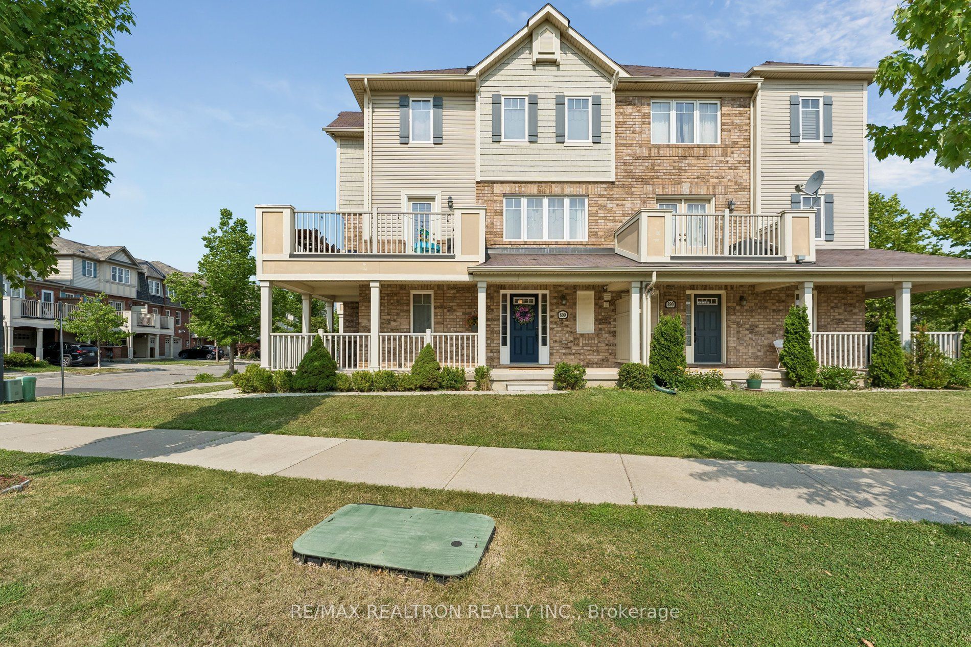 800 Fowles Court, Milton, ON L9T 0Z8